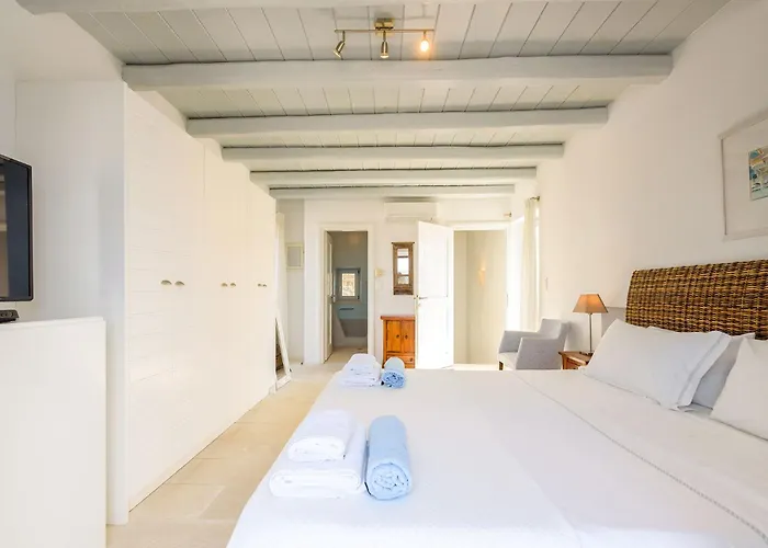 Tluxuryvilla باروس